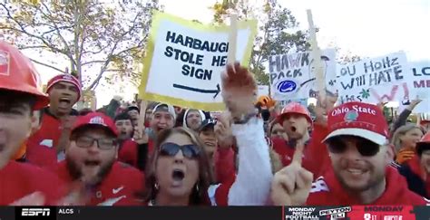 College GameDay signs: Best of Week 8 from Ohio State-Penn State