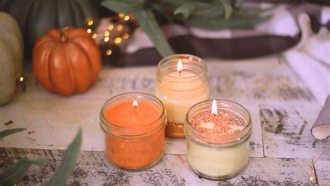 3 Easy DIY Scented Candles That Will Make Your Home the Coziest This