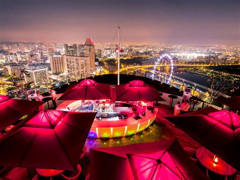 15 Rare Rooftop Views Prove Life is Better At The Top