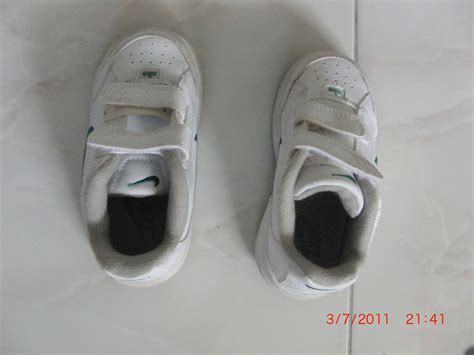 dolphingal: Preloved nike boy shoe for sale