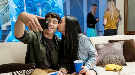 Here Are All the "To All the Boys I've Loved Before" Details You Missed the First Time Around ...