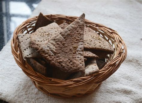 Knäckebröd - Swedish Crisp Bread Recipe – Gayathri's Cook Spot