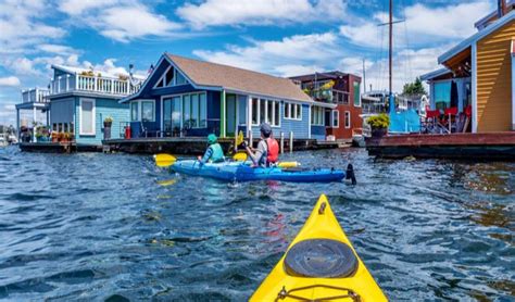 Kayaking On Lake Union: Complete Guide - Kayak Help