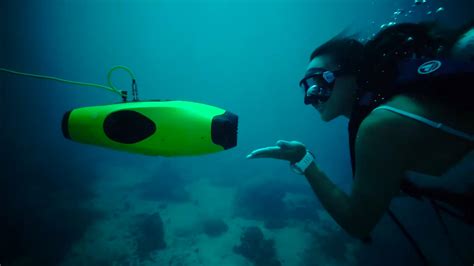 Film underwater in 4K with this versatile drone | Mashable