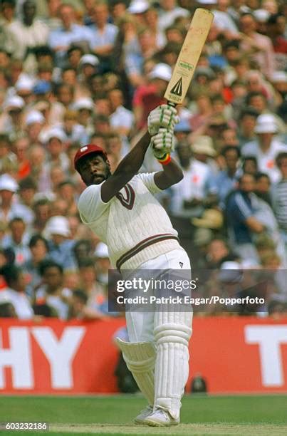 982 Cricketer Viv Richards Stock Photos, High-Res Pictures, and Images - Getty Images