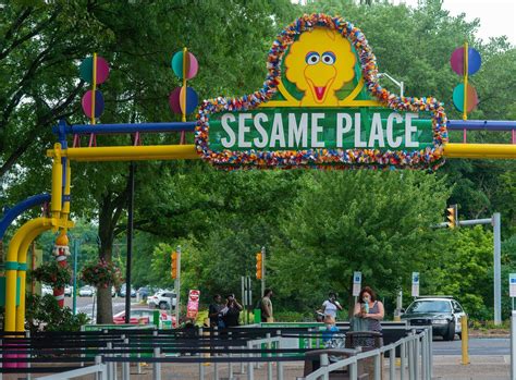 Police: Attackers at Sesame Place tentatively ID'd