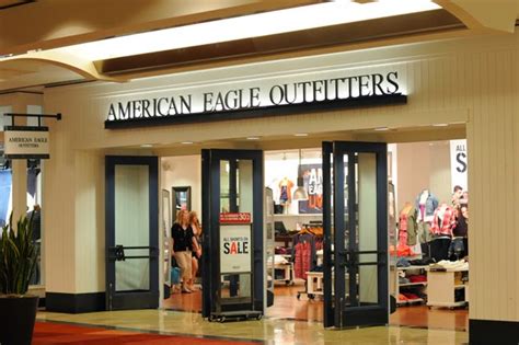 Trip to the Mall: American Eagle Outfitters Closing 150 Stores