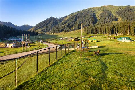 Sustainable Tourism in Kashmir: Eco-Friendly Travel