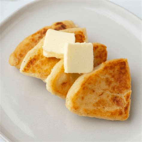 Tattie Scone Recipe - Scottish Potato Scones | Midwest Modern Momma