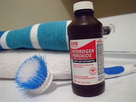 5 Reasons to Use Hydrogen Peroxide for Laundry