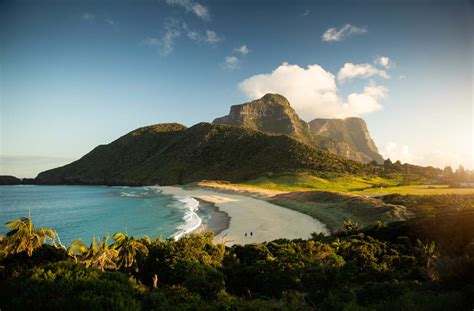 How to Get to Lord Howe Island → 2 SIMPLE Ways
