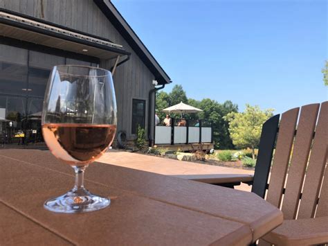 A Weekend of Wineries: Geneva-on-the-Lake - Made In PGH