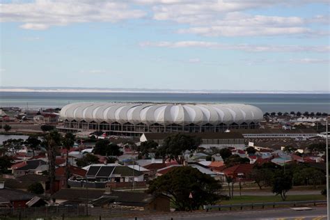 Nelson Mandela Bay Stadium (Port Elizabeth, 2009) | Structurae