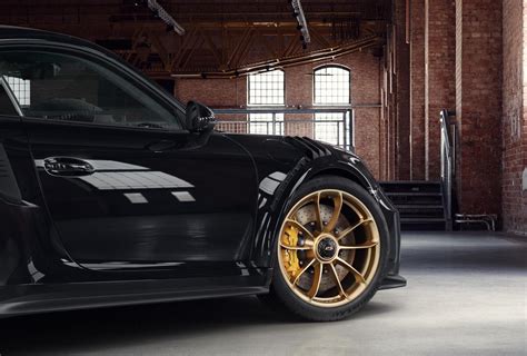 2019 Porsche 911 GT3 RS by Porsche Exclusive-wheels – PerformanceDrive