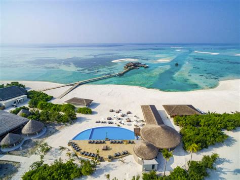 Cocoon Island Maldives Water Villas & Sandbank - Maldives - Holiday ...