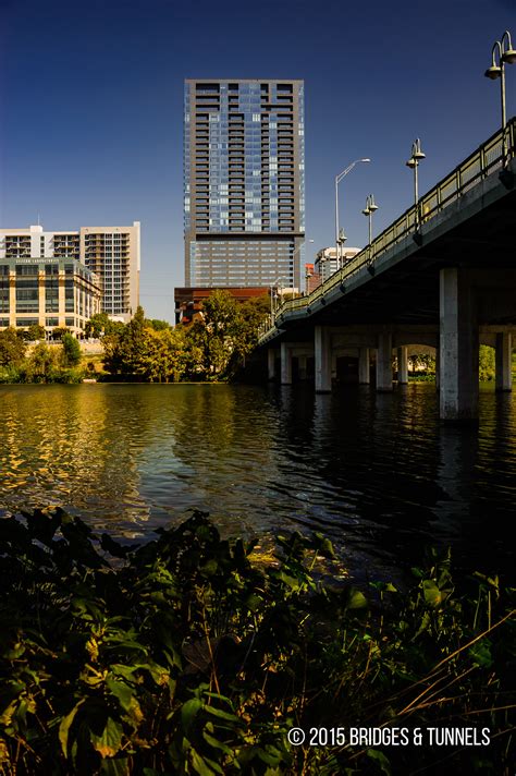 South 1st Street Bridge - Bridges and Tunnels