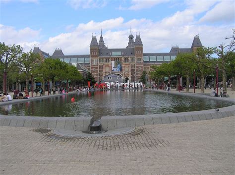 Museumplein Amsterdam - Amsterdam heeft Het