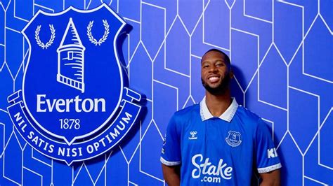 Everton: 'There is still room for Beto to improve' - BBC Sport