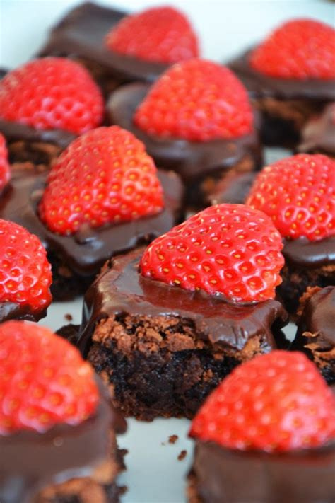 Tadpegs: Chocolate Fudge Icing Recipe (for Extra Indulgent Brownies)