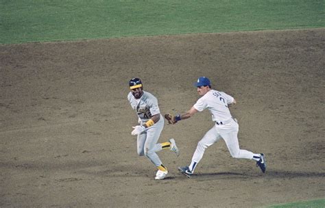 Photos: Dodgers win the 1988 World Series, a look back – Daily News