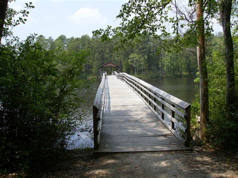 Aberdeen, NC : Bridge at Aberdeen Lake photo, picture, image (North Carolina) at city-data.com