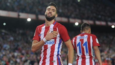 Carrasco coming into his own at Atlético | UEFA Champions League 2016/17 | UEFA.com