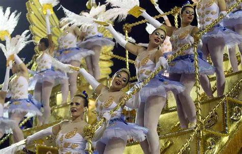 Rio Carnival 2013: Dancers fill the streets with colour - Manchester Evening News