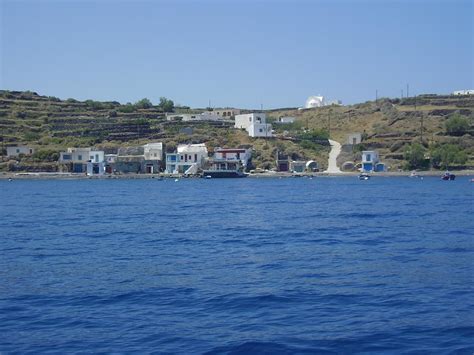 Thirassia or Thirasia Island, Cyclades, Greece, pictures and ...