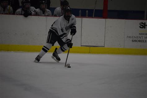 Departing seniors leave a lasting legacy on FHC hockey program – The Central Trend