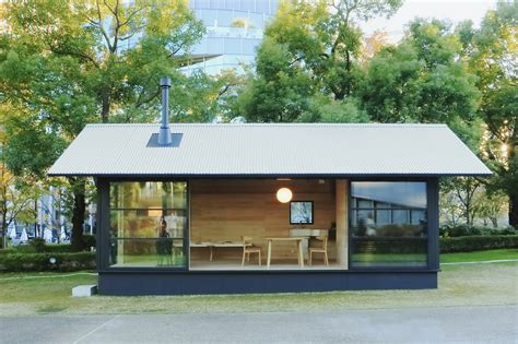 Muji Unveils Tiny, Pre-Fabricated “Huts” at Tokyo Design Week | ArchDaily