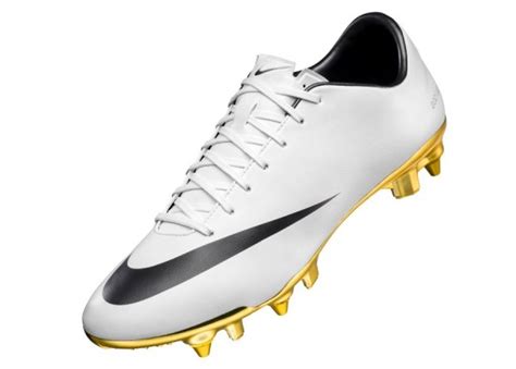 Ronaldo's Incredible Season Honored With Stunning Limited Edition Mercurial | Soccer Cleats 101