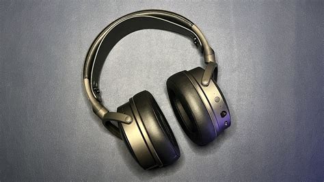 Audeze Maxwell Review: Sounds Incredible. Hope That’s Enough | Tom's ...