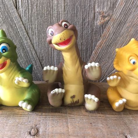 3 Vintage Land Before Time Hand Puppets Plastic Vinyl Cake | Etsy