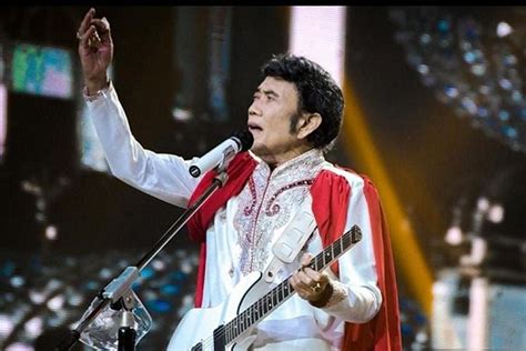 Chord Rhoma Irama Gitar Tua, Lengkap dengan Lirik - Portal Kotamobagu