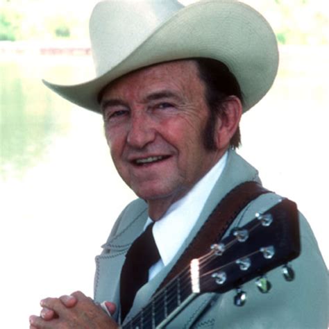 Lester Flatt - Biography - Guitarist - Biography.com | Country music stars, Famous country ...