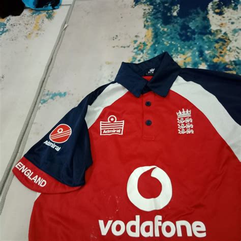 England cricket jersey, Men's Fashion, Activewear on Carousell