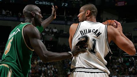 tim-duncan-vs-kevin-garnett - The Sports Fan Journal