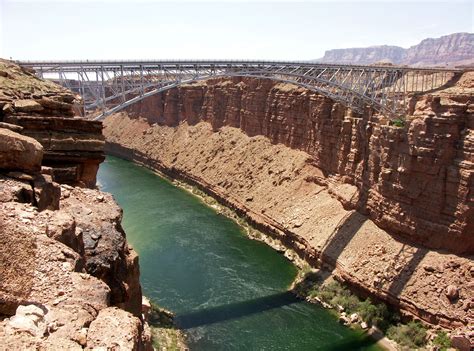 File:NavajoBridge121.jpg - HighestBridges.com