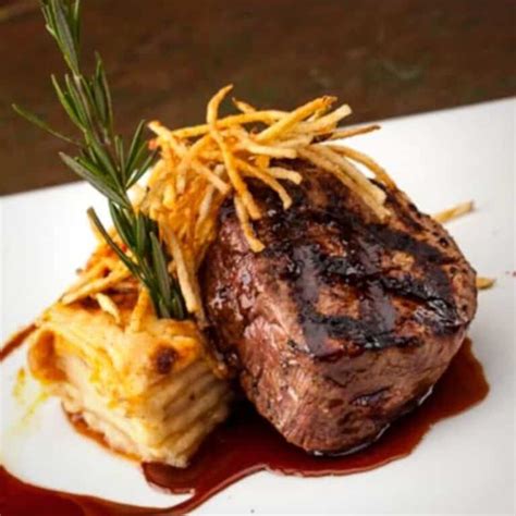 15 Best Restaurants in Jackson, MS 2023 (Top Eats)