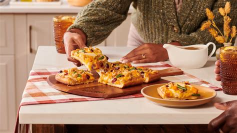 Digiorno Thanksgiving Pizza simplifies the holiday dinner