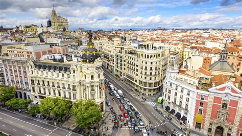 Los barrios ricos de España, en Madrid; los pobres, en Sevilla