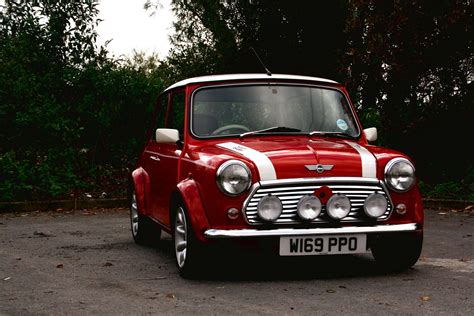 My Classic Mini Cooper looking shiny and pretty! | Mini cooper, Mini ...