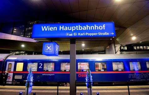 Revived Vienna-Paris night train departs with empty carriages | Daily Sabah