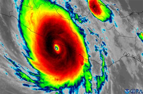 Hurricane Otis smashed into Mexico and broke records. Why did no one see it coming? | Science | AAAS