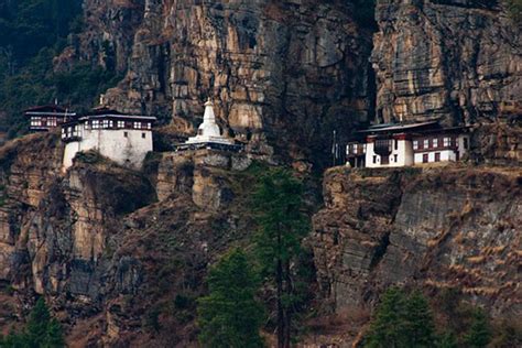 Omba Nye Eastern Trekking Tour – 6 Days/5 Nights - Go Bhutan Tours