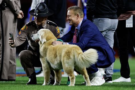 Kirk Herbstreit Announces Heartbreaking Health Update On His Dog Ben ...