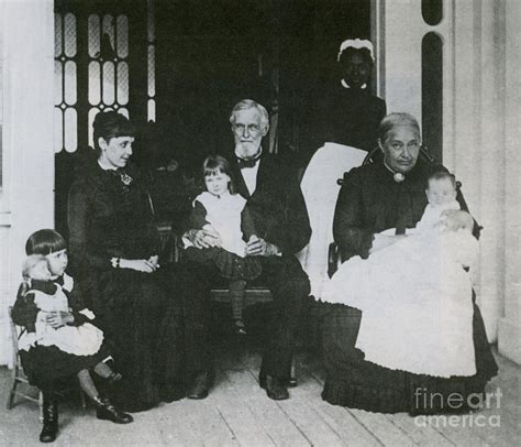 Jefferson Davis With Family Photograph by Photo Researchers