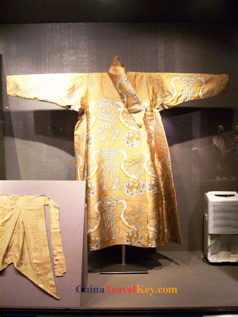 Hangzhou Silk Museum (8th photo)