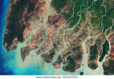 77,944 River Delta Stock Photos, Images & Photography | Shutterstock