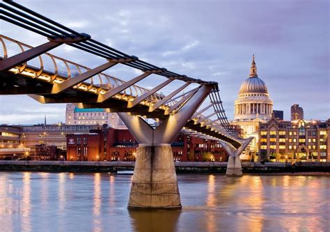 London Millenium Footbridge - stroyone.com